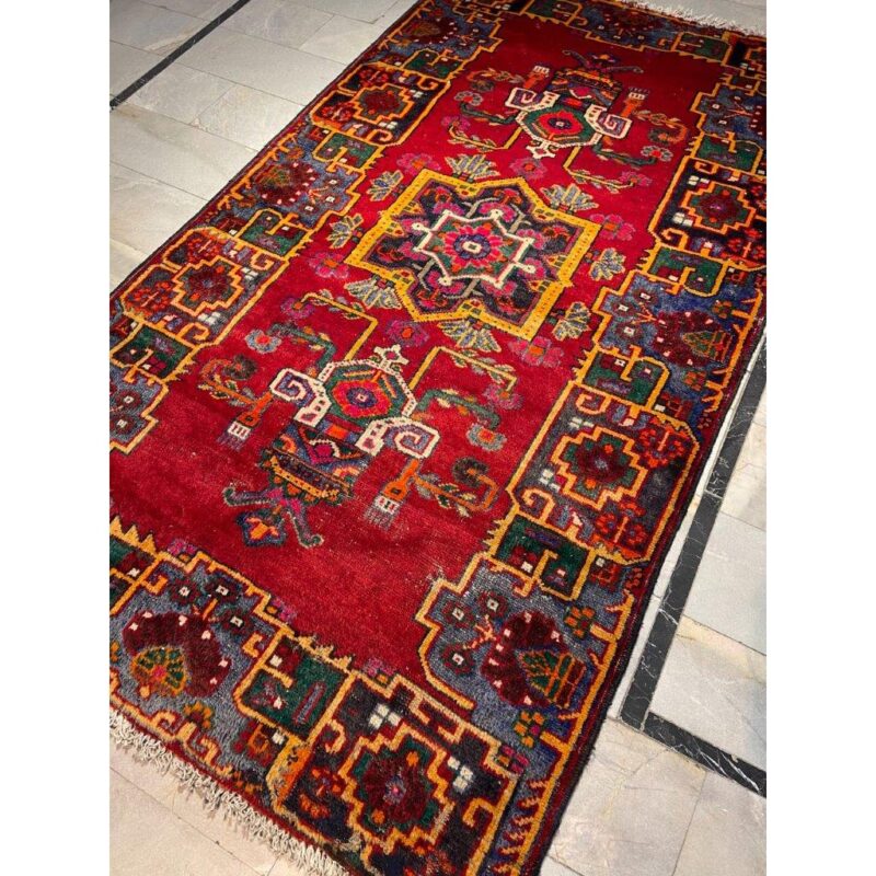 Two and a half meters old hand-woven carpet, antique model, Ferdous design, code 1060