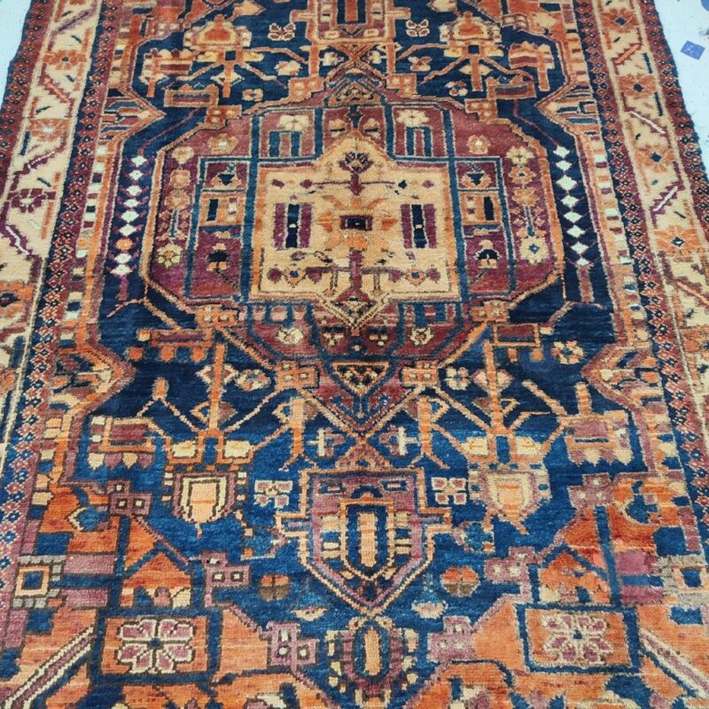 Old hand-woven three-meter carpet model MG153