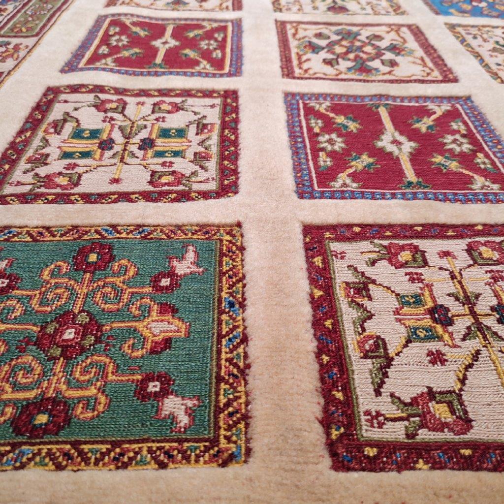 Three-meter hand-woven carpet with clay design, code AA70