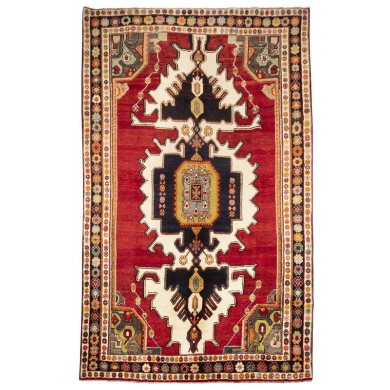 Five and a half meter old handwoven carpet from Si Persia, code 122118