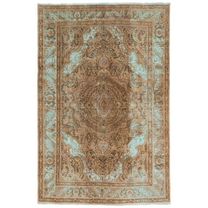 Five and a half meter hand-woven dyed carpet from Si Persia, code 813023