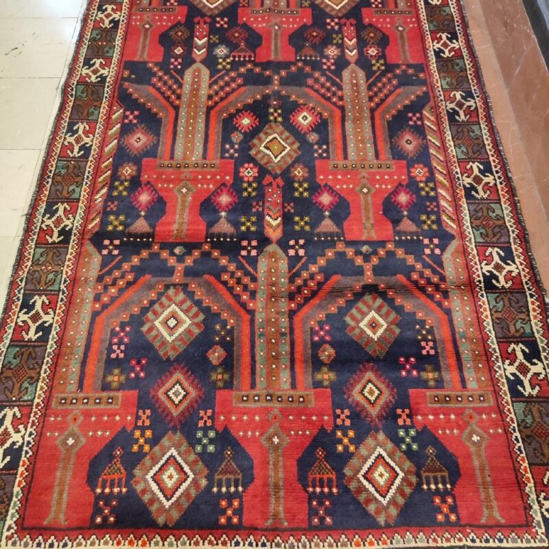 Old hand-woven side rug, three meters long, Baloch design, code 109