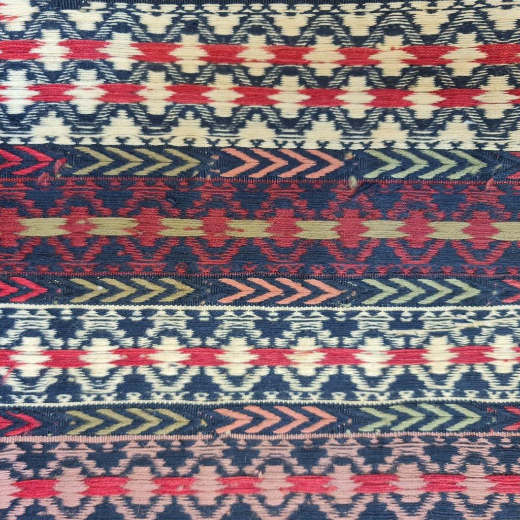 Three-meter hand-woven carpet, code 52