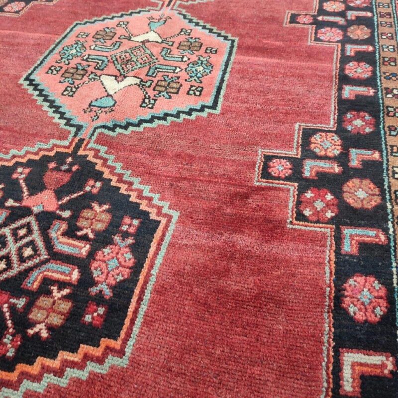 Three meter old hand-woven carpet model MG91