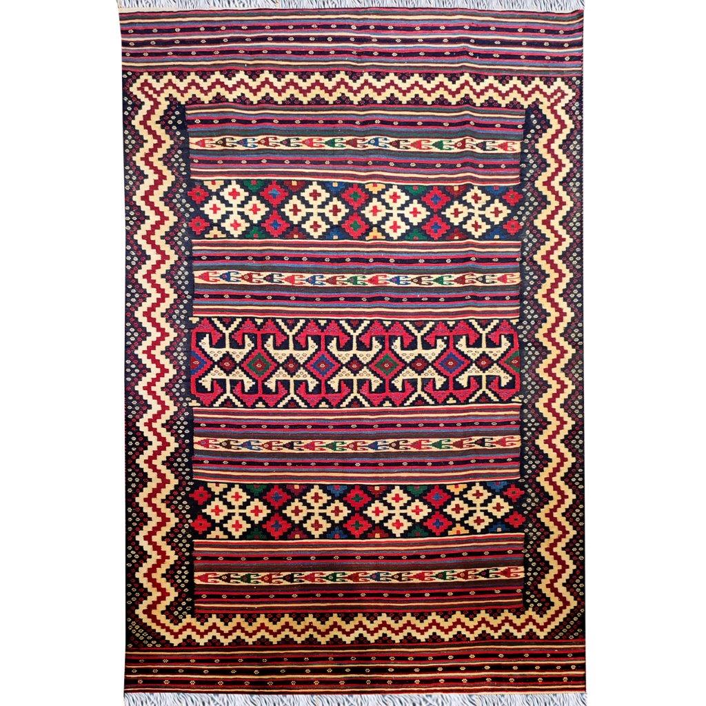 Three and a half meter hand-woven carpet with geometric design, code AA415