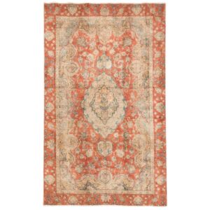 Five and a half meter hand-woven dyed carpet from Si Persia, code 813024