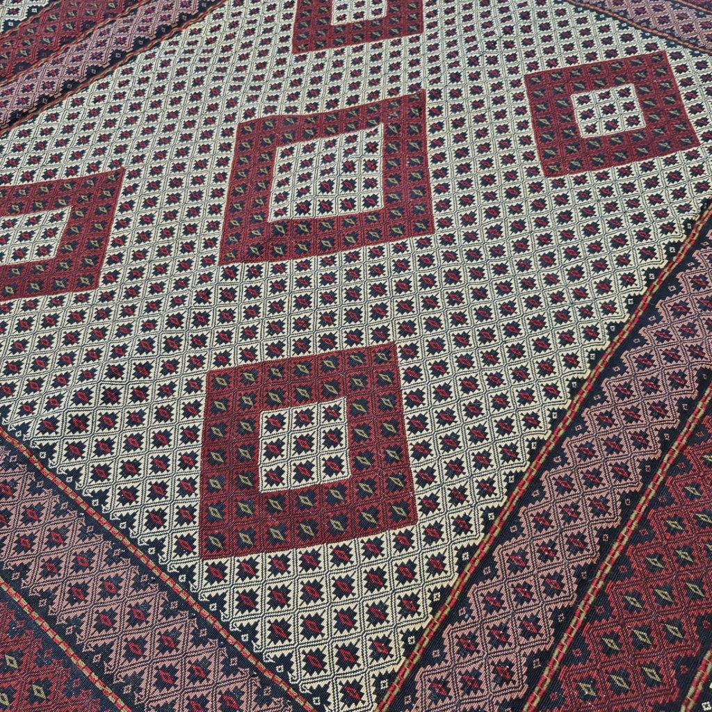 Three-meter hand-woven carpet, code 52