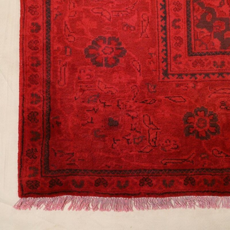 Six meters hand-woven carpet, vintage model, code 4101210