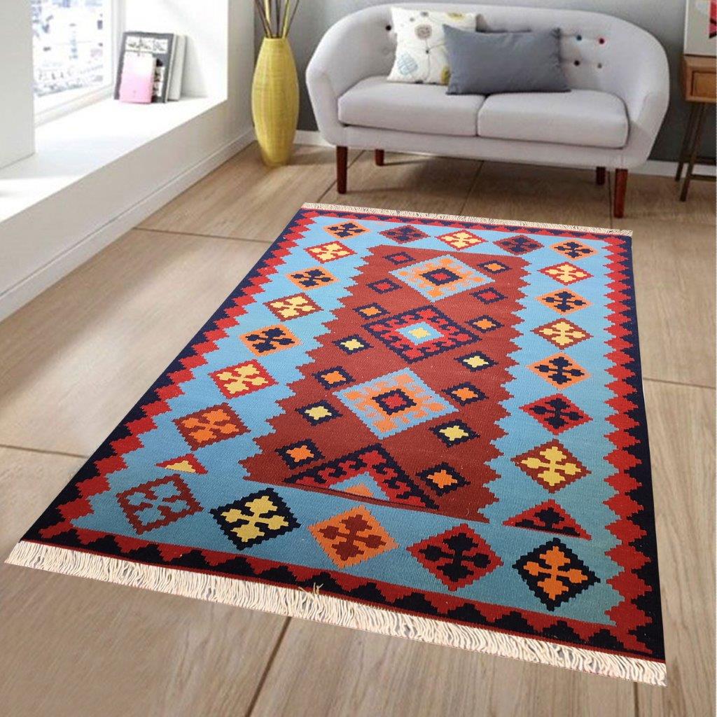 Two and a half meter hand-woven carpet with rhombus design, code AA382